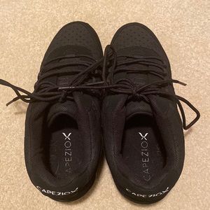 Capezio Dance Shoes 8.5